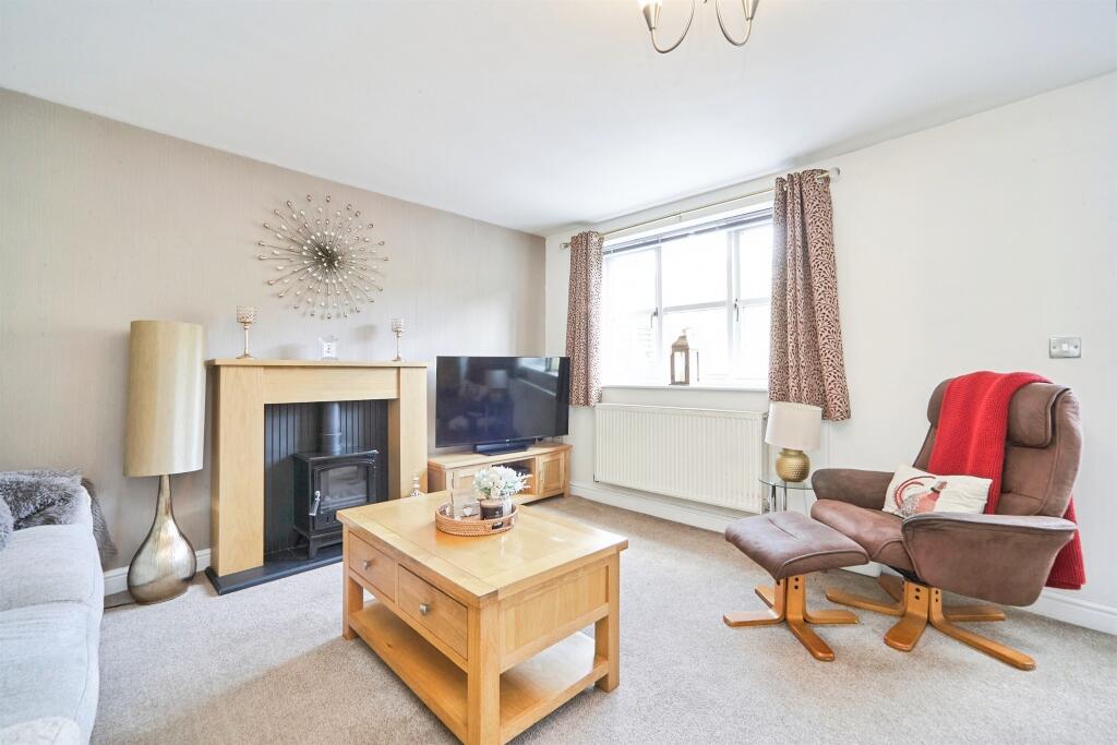 Additional image 9 of Kirkstall Gardens, Keighley