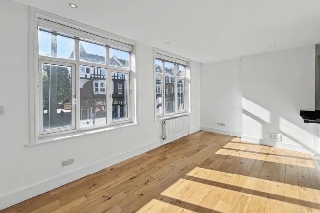 198 Upper Richmond Road West, London SW14 8AN