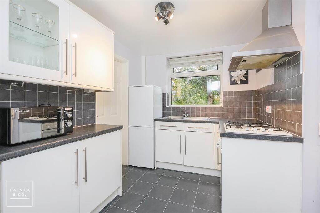 Hornby Grove, Leigh, WN7 photo 3