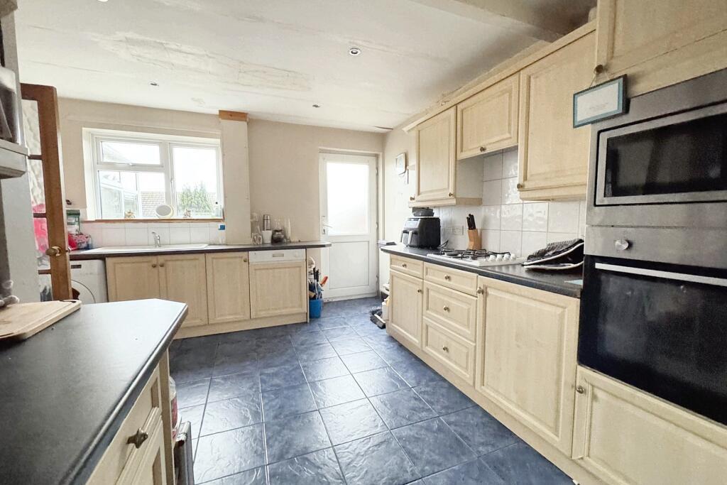 House in Southampton - View 3