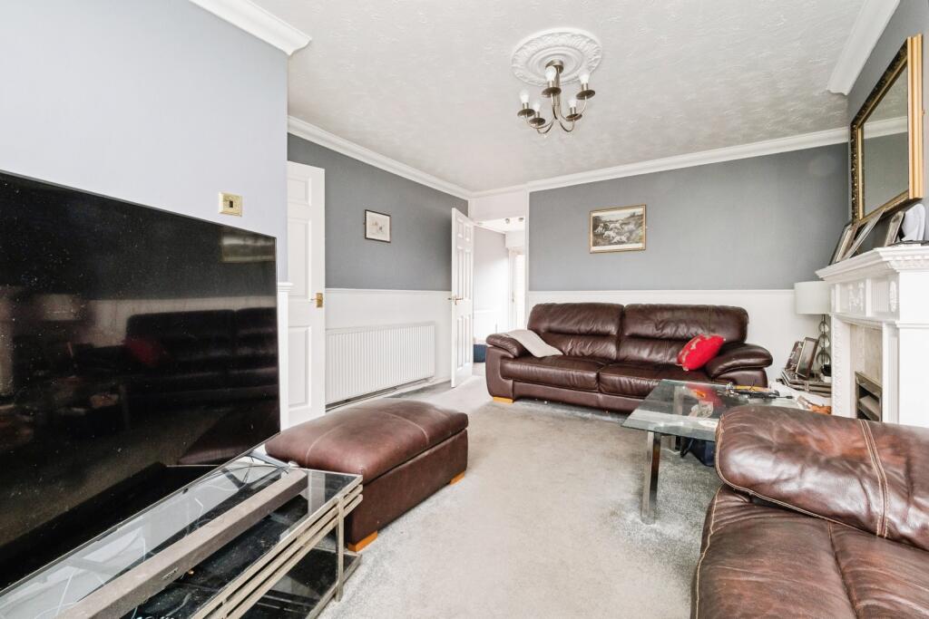 House in London - View 5