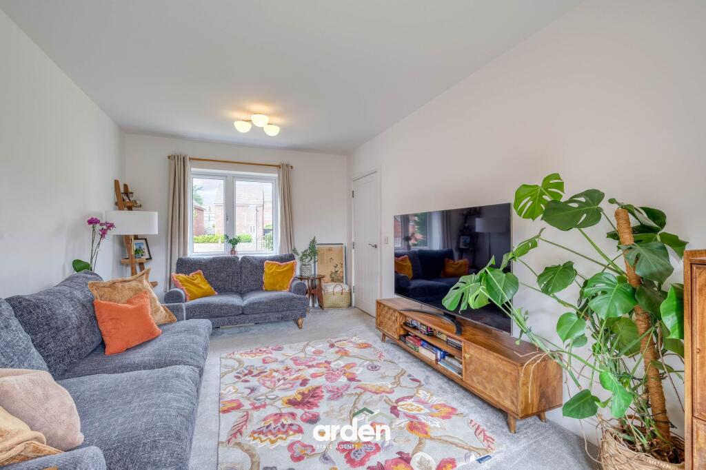 Groveley Lane, Cofton Hackett, B45 photo 4