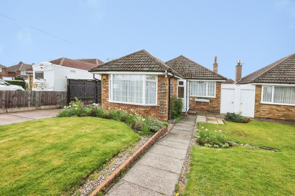 Ashfurlong Crescent, Sutton Coldfield - View 2
