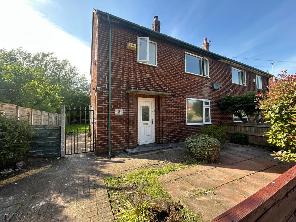 Main image of property: Torridon Walk, M22