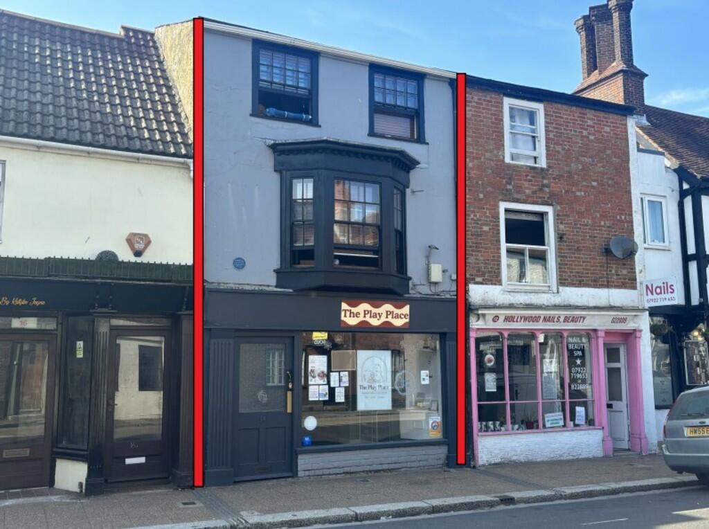 Main image of property: 14 Carisbrooke Road