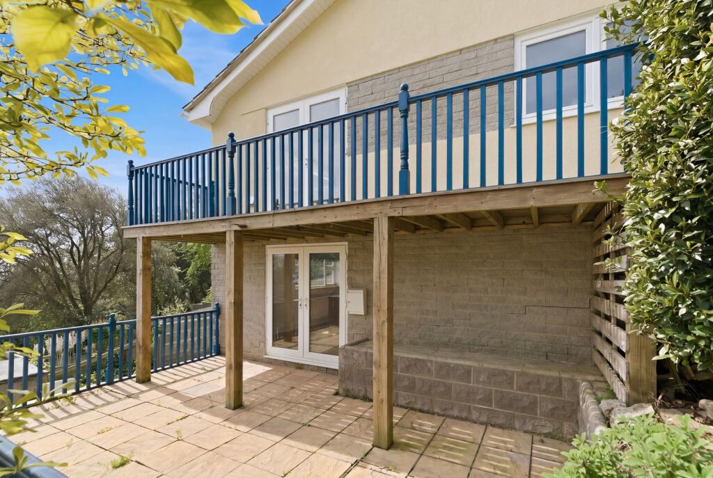 House in Weston-super-Mare, Cliftonville - View 4