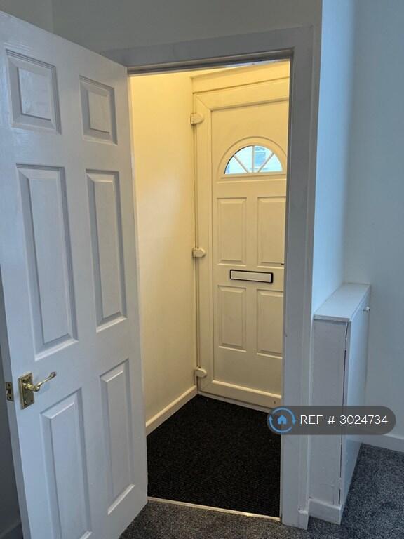 House in Rochdale, Greater Manchester - View 3