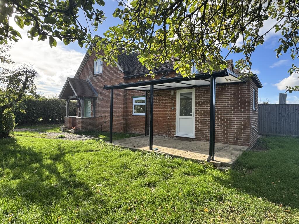 House in Vale of White Horse, Great Faringdon - View 2