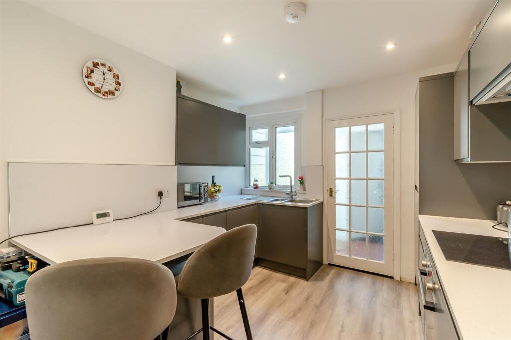 House in Tonbridge and Malling, Ditton - View 6