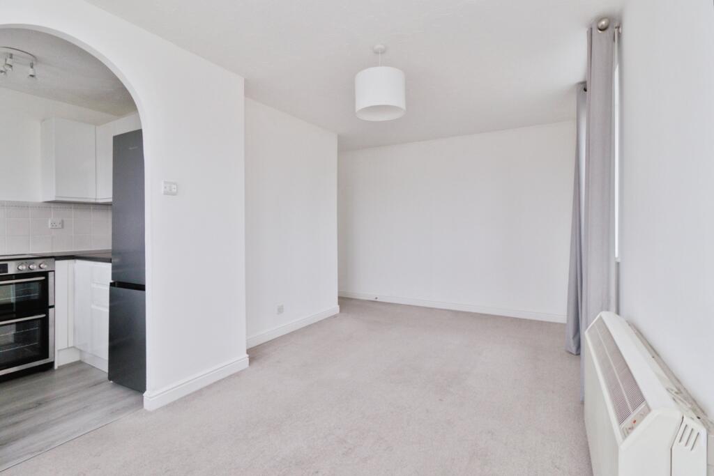 Apartment in London, Royal Borough of Greenwich - View 3