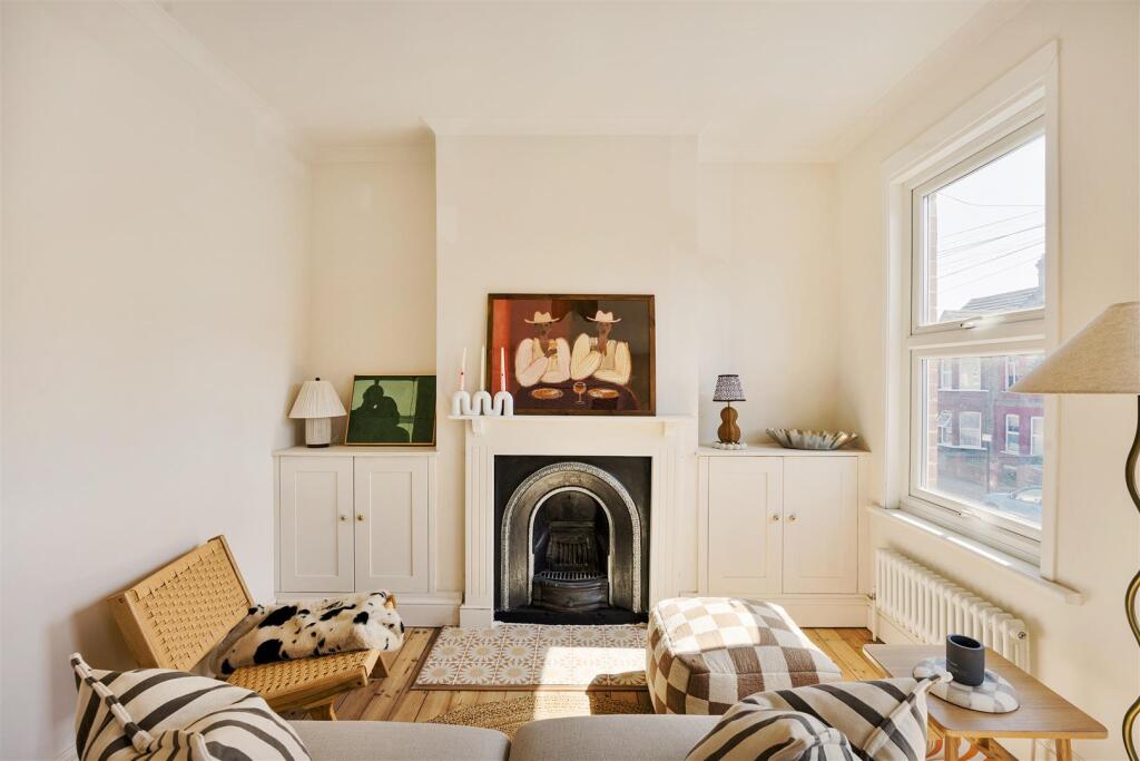Apartment in London, Leyton - View 2