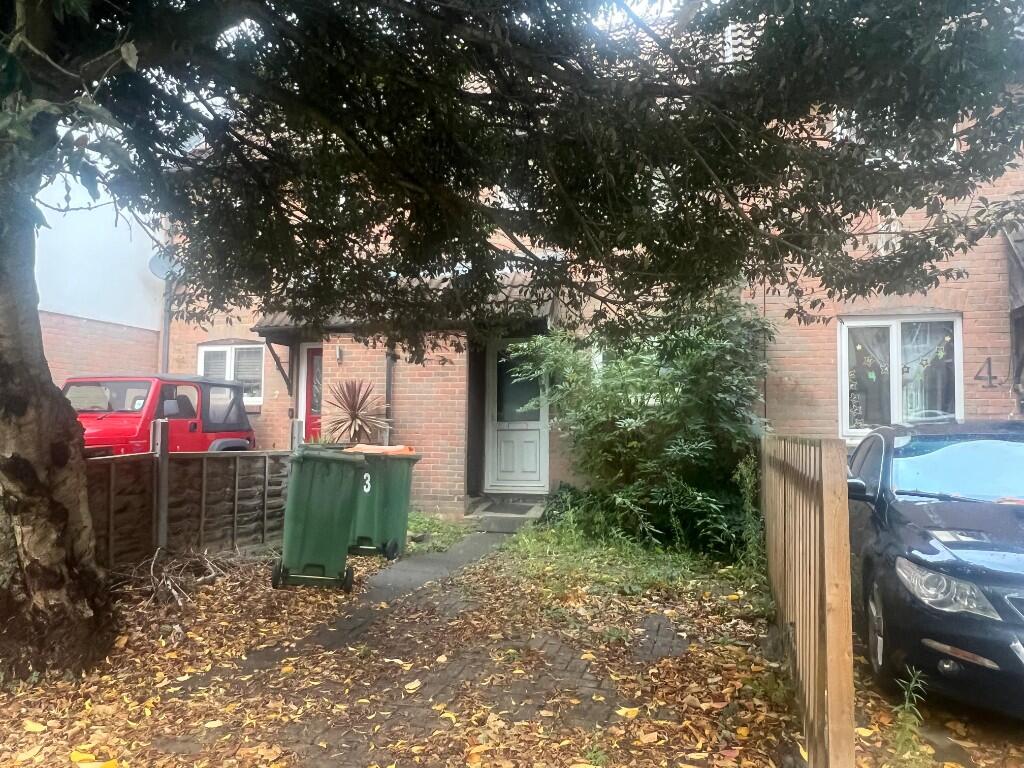 Main image of property: Emerald Close, London, E16