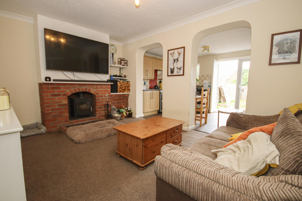 Eastwood Road, Sittingbourne, ME10 photo 2