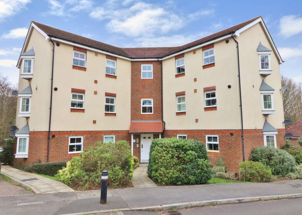 Main image of property: Mescott Meadows, Hedge End, SO30