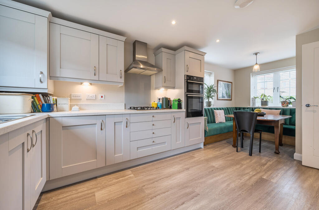 Longfield Drive, Wedmore, BS28 photo 3