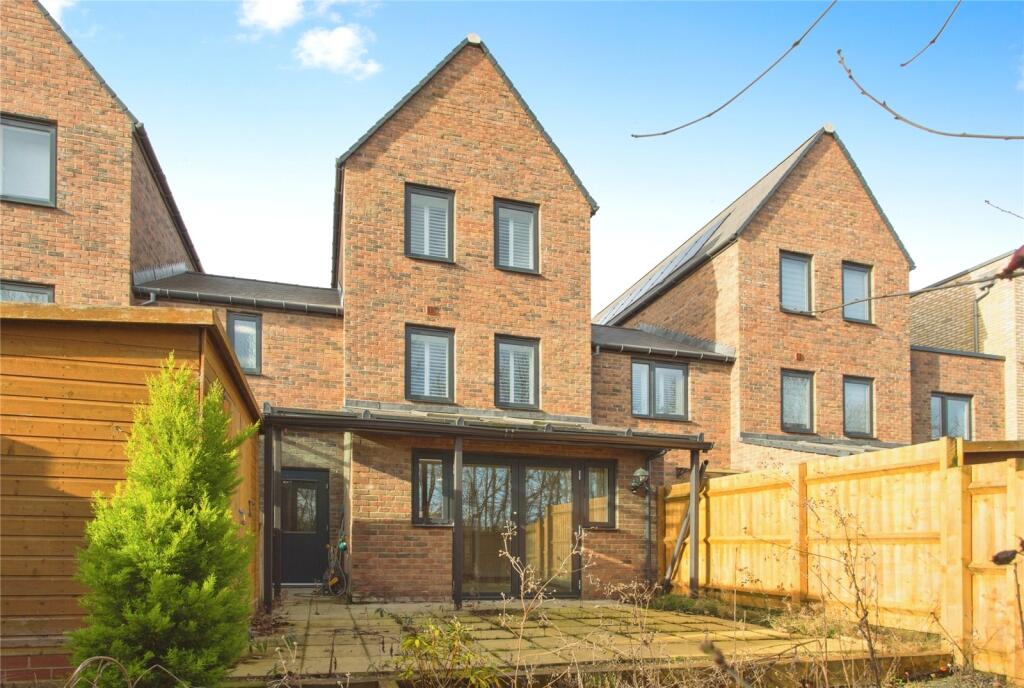 Ploughman Way, Trumpington, Cambridge, Cambridgeshire, CB2 photo 3