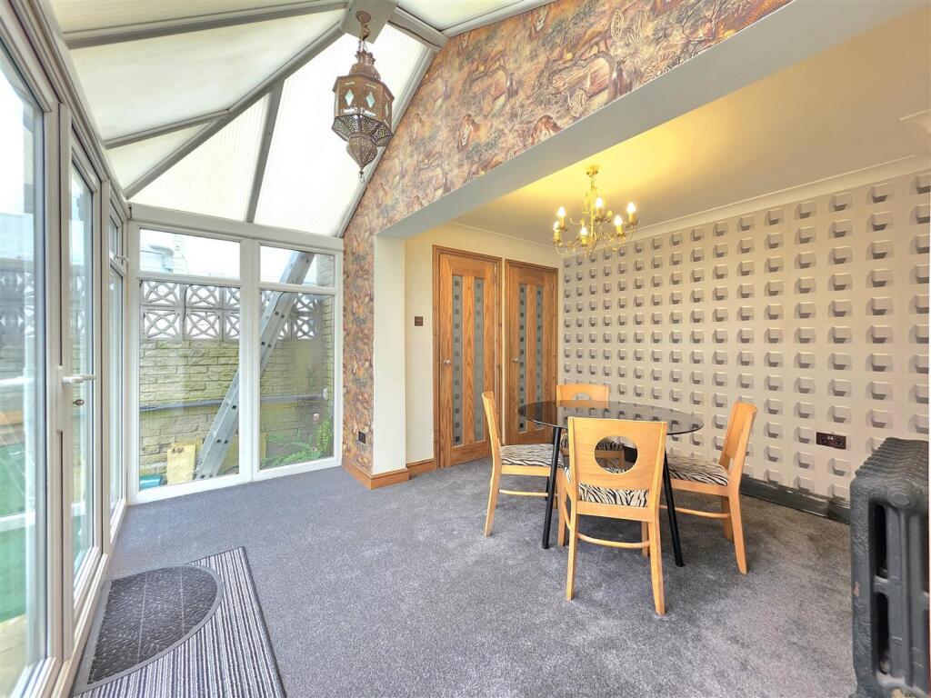 House in South Holland, Spalding - View 4