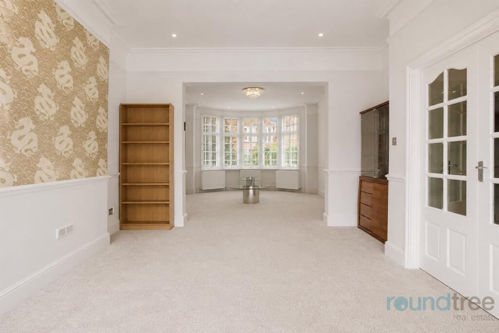 House in London - More