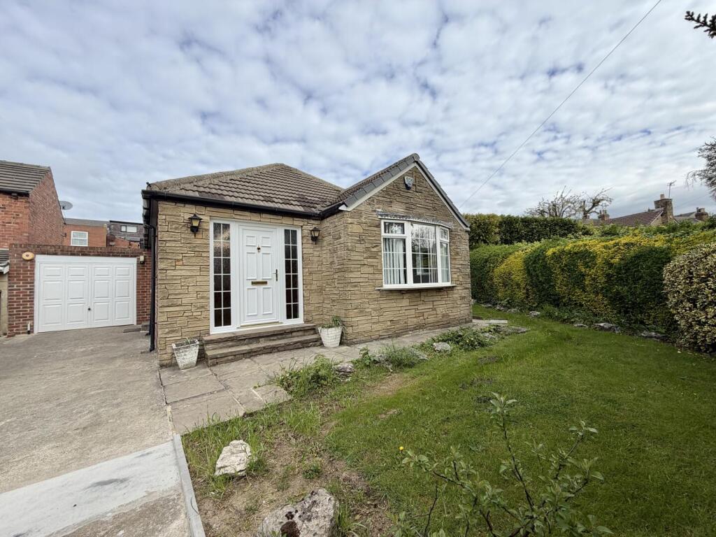 Main image of property: Cyprus Grove, Garforth, Leeds