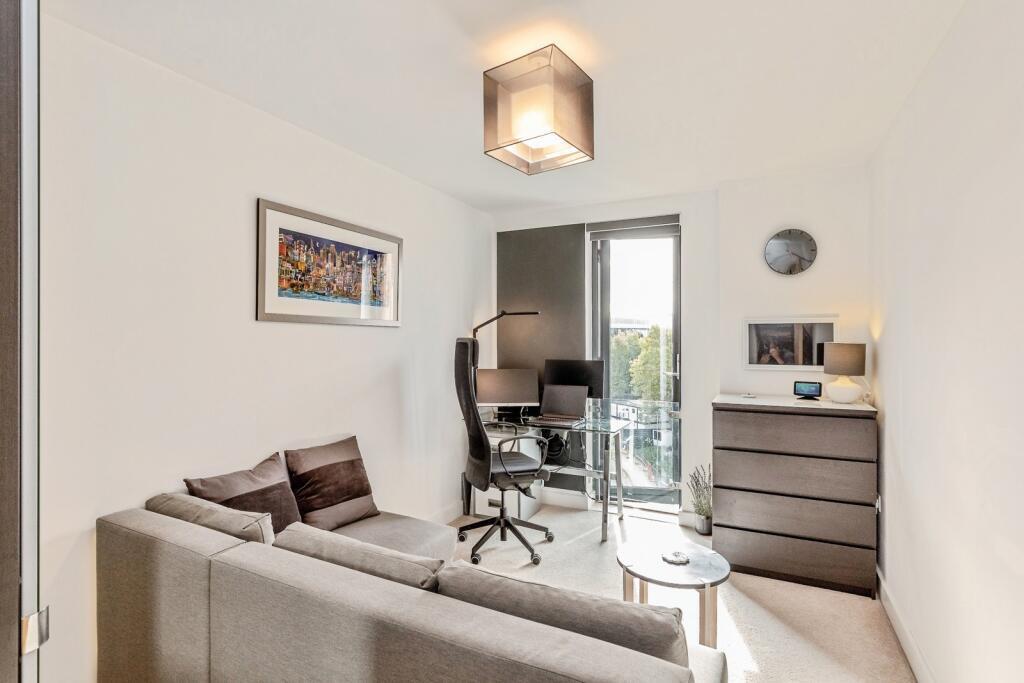 Apartment in Sheffield - View 5