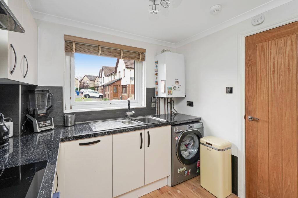 43 Speedwell Avenue, Danderhall, EH22 1RA - More