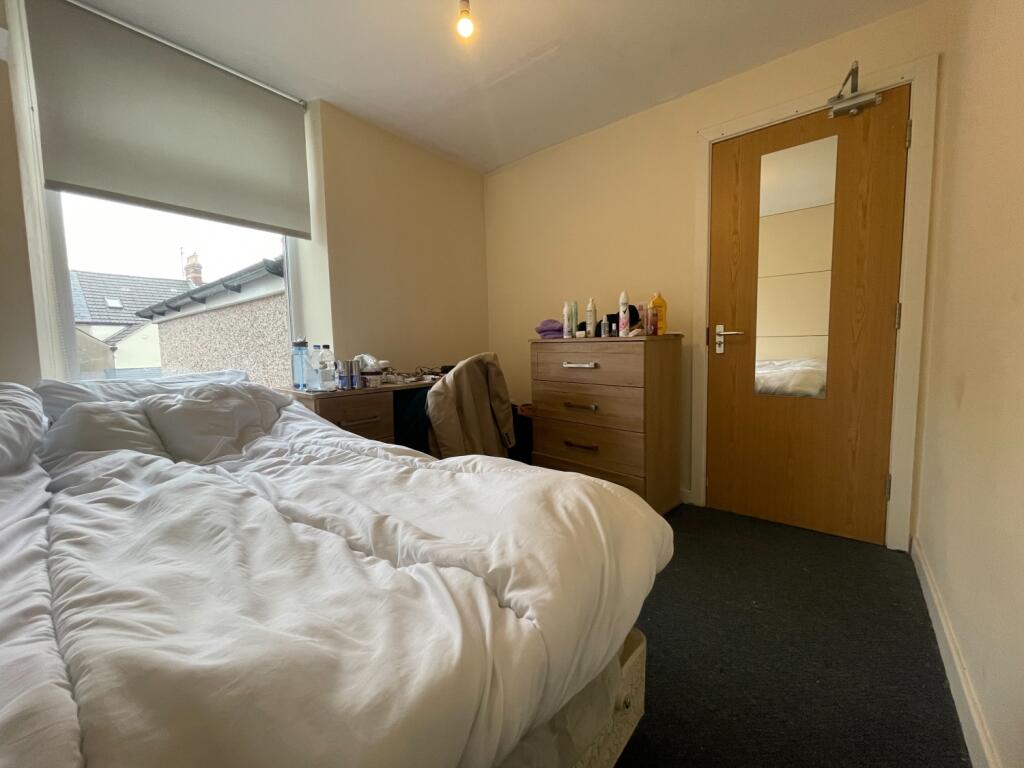 House in Cardiff, Cathays - View 5