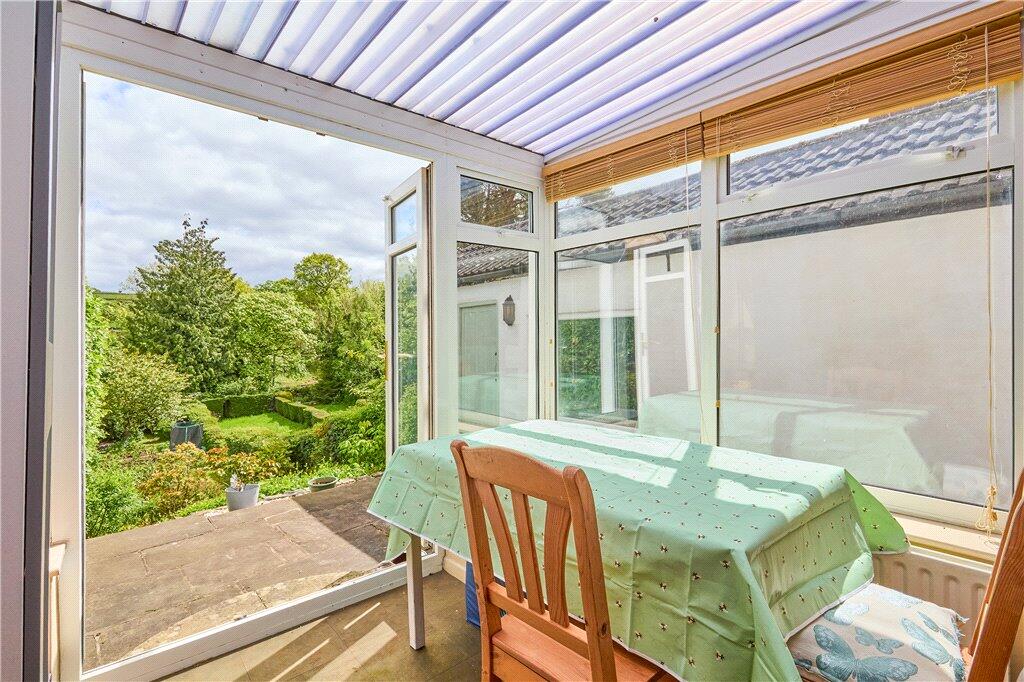 House in Bradford, Menston - More