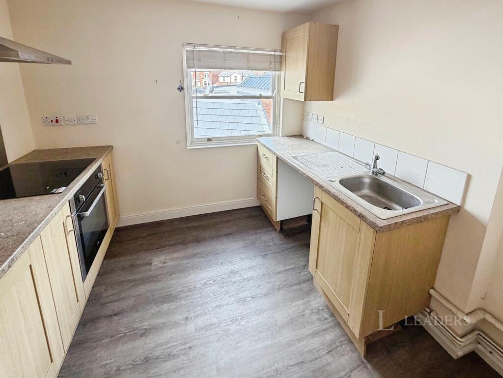 Apartment in Derby - View 4