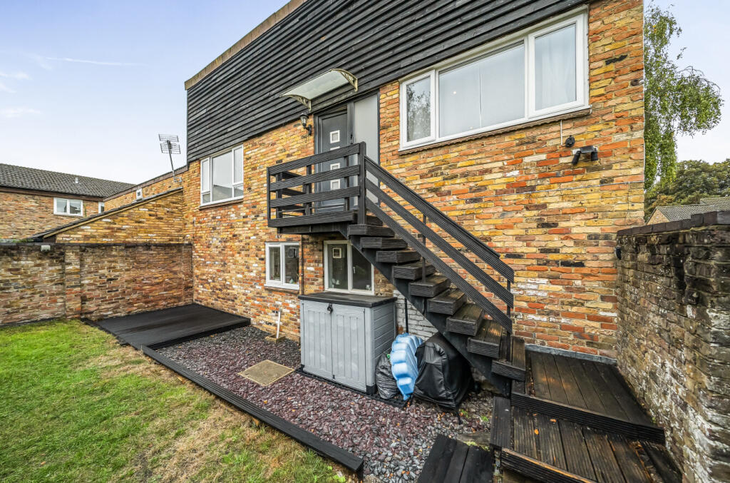 Main image of property: Juniper, Bracknell, Berkshire