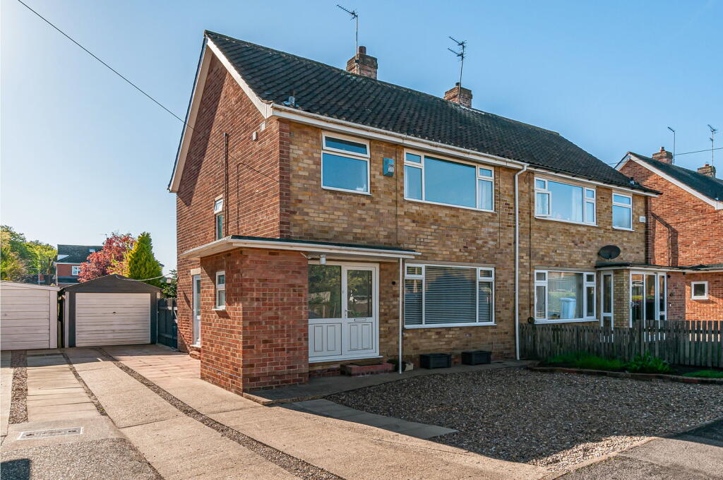 Main image of property: St. Davids Close, Cottingham, East Riding of Yorkshire, HU16 4NN