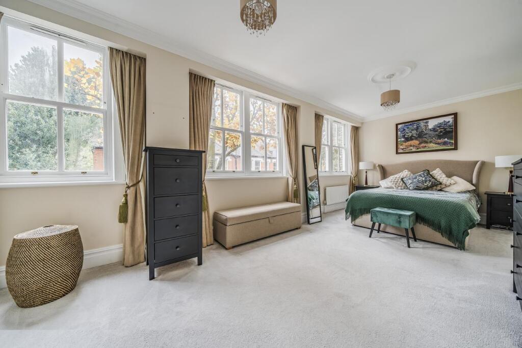 House in London - More