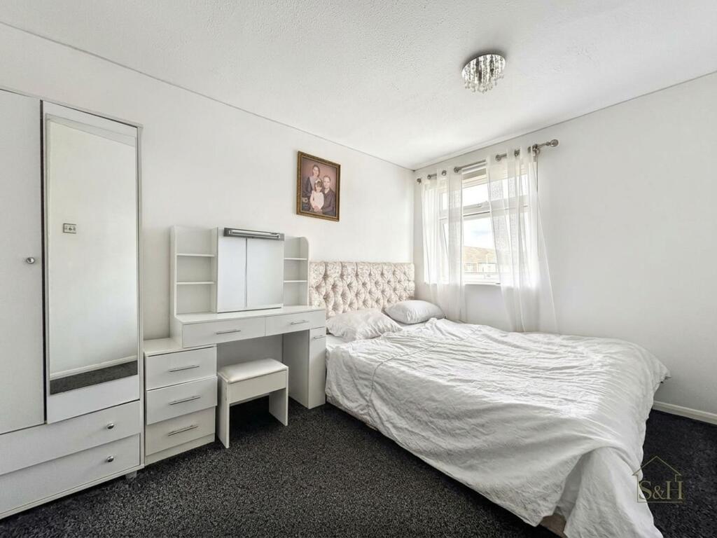 House in Tonbridge - View 5
