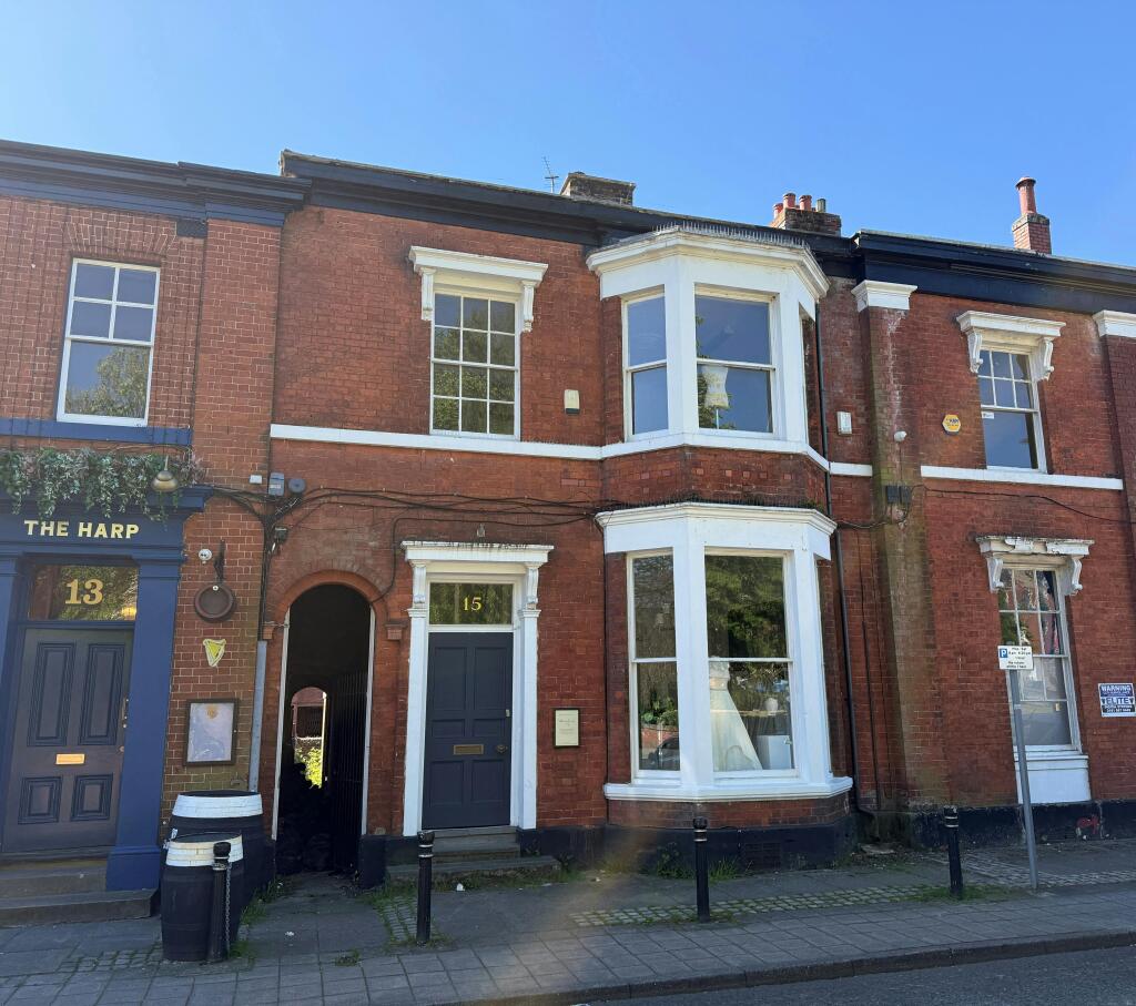 Main image of property: 15 Palmyra Square South, Warrington, WA1 1BL
