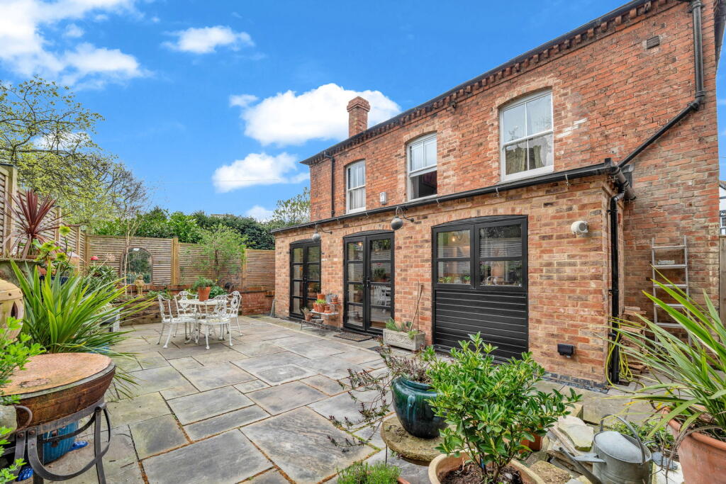Additional image 33 of King George House, High Street, Bidford-on-Avon B50 4BQ