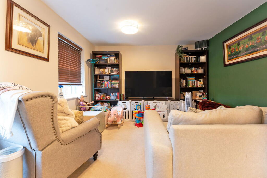 Ashwick Mead, Great Denham, Bedford, Bedfordshire, MK40 4SZ photo 5