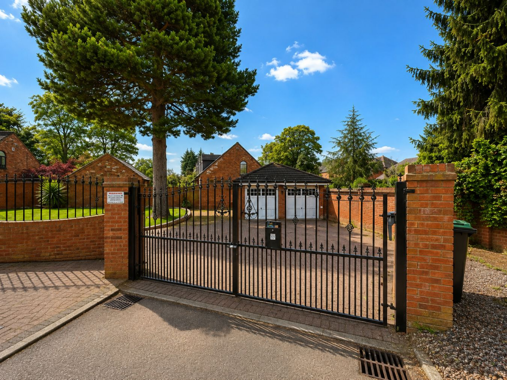 House in Birmingham - View 3