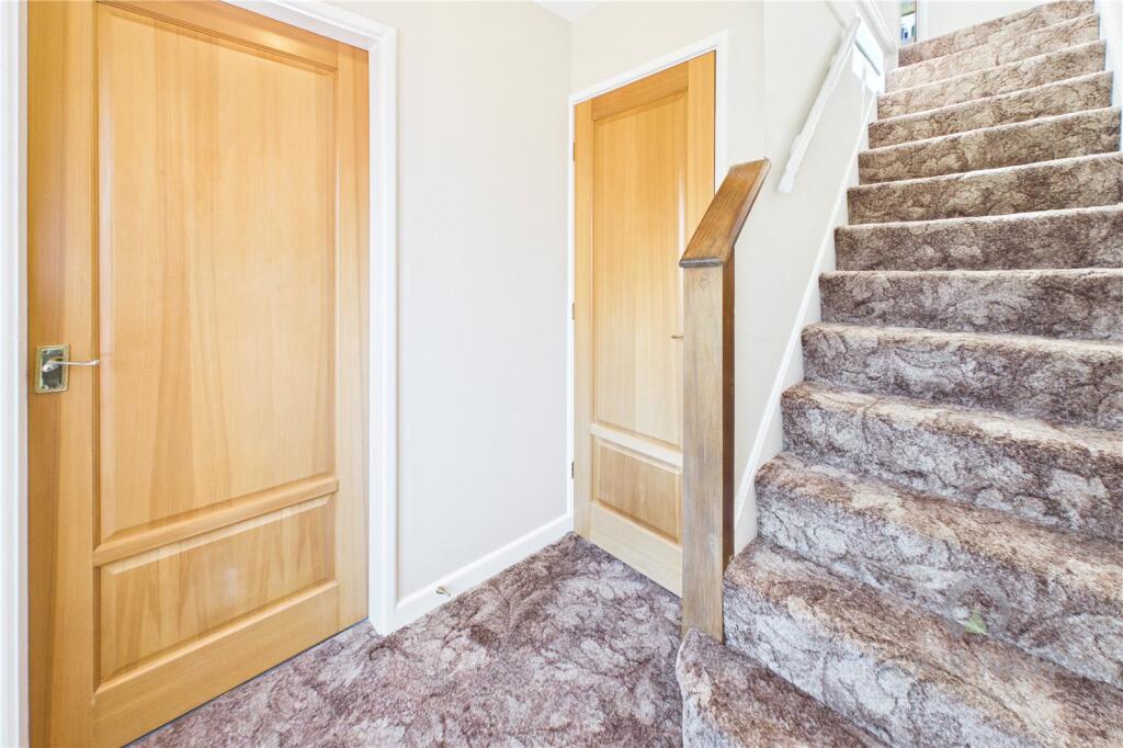 Derwent Crescent, Kettering, Northamptonshire, NN16 photo 4