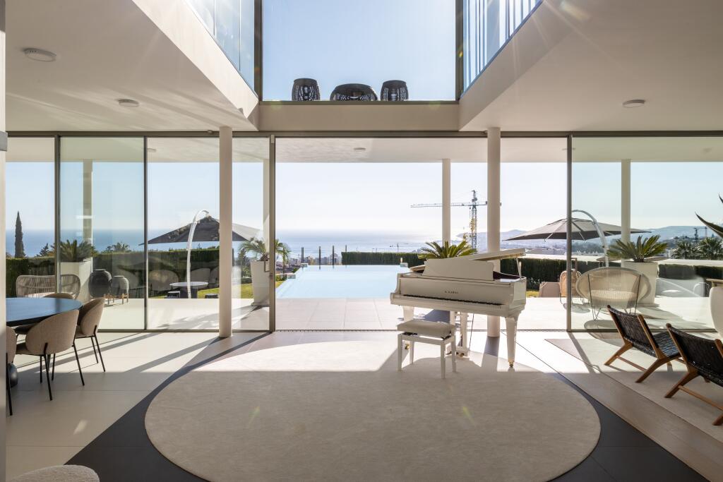 Main image of property: Andalucia, Malaga, Benalmádena