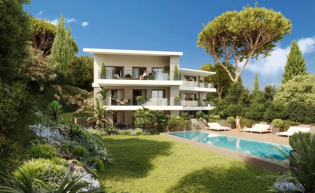 Main image of property: Provence-Alps-Cote d`Azur, Alpes-Maritimes, Cannes
