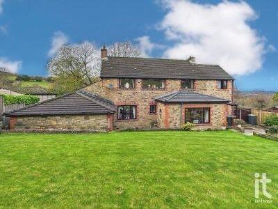 Caldy, Woodbourne Road, New Mills, SK22 photo 2