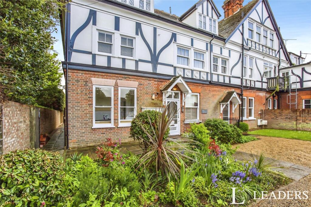 Main image of property: Hamilton Gardens, Felixstowe, IP11