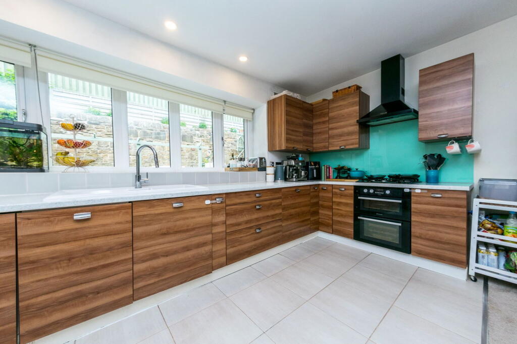 House in Kirklees, West Yorkshire - View 5