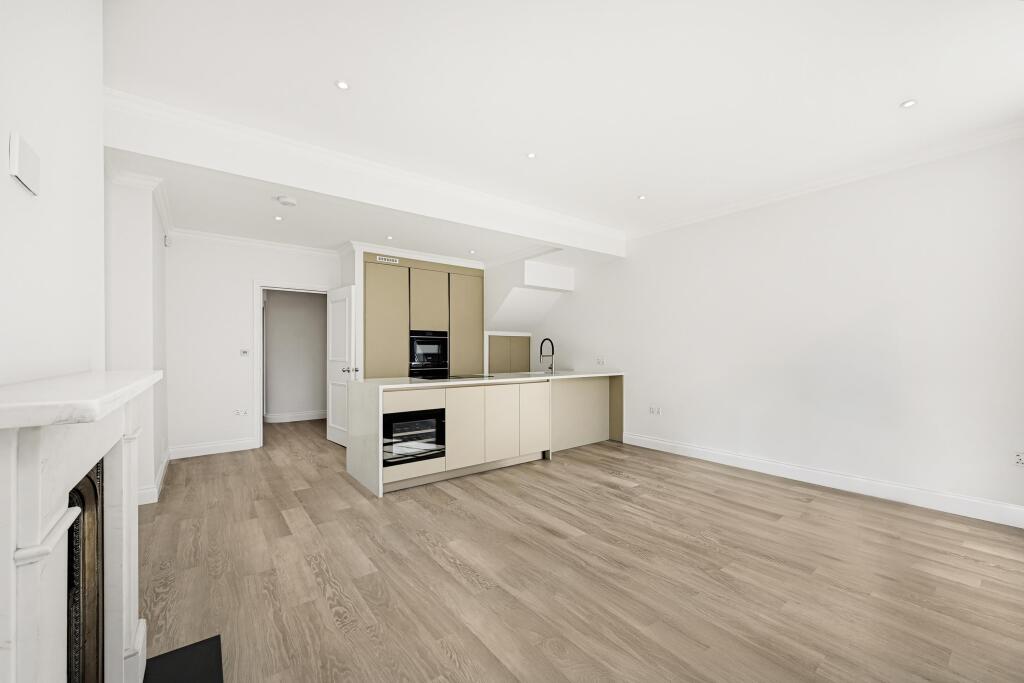 Apartment in London - View 3