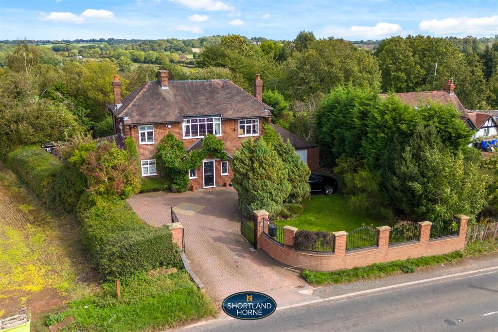 4-bed detached on Station Hill, Fillongley, Coventry, £825,000