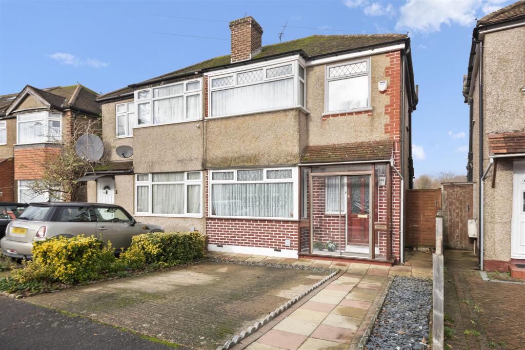 Main image of property: Fairholme Crescent, Hayes