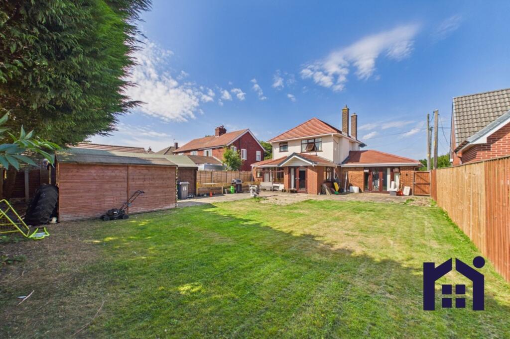 House in Chorley, Eccleston - View 4