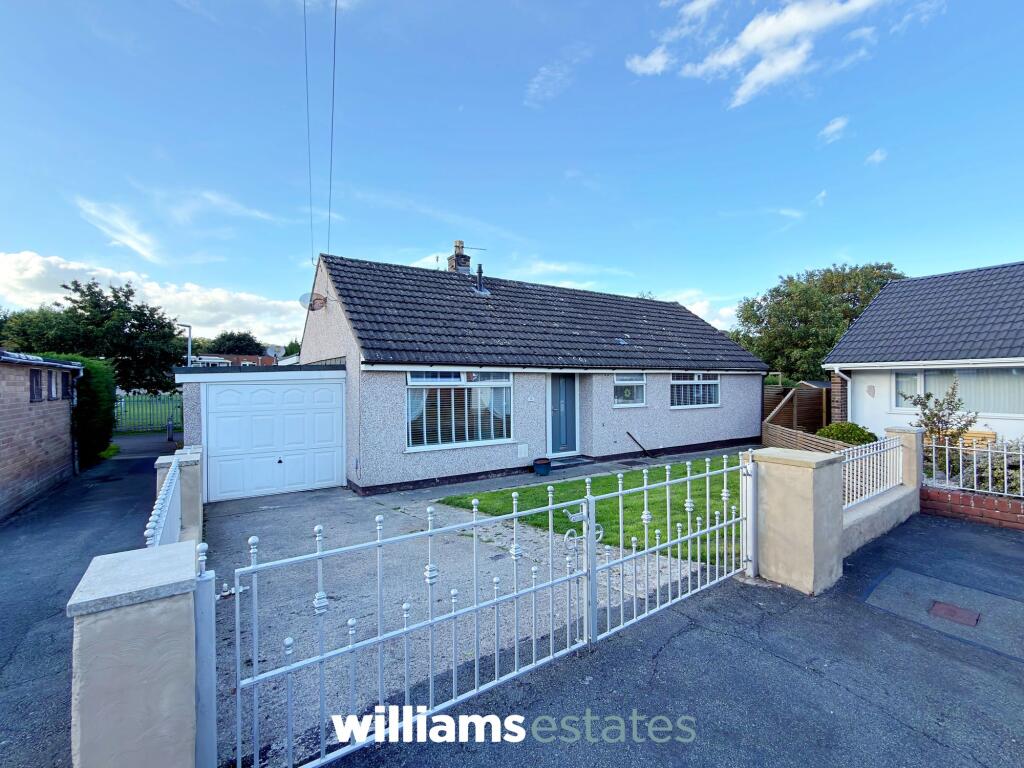 4-bed detached on Abbey Court, Denbigh, LL16, £285,000