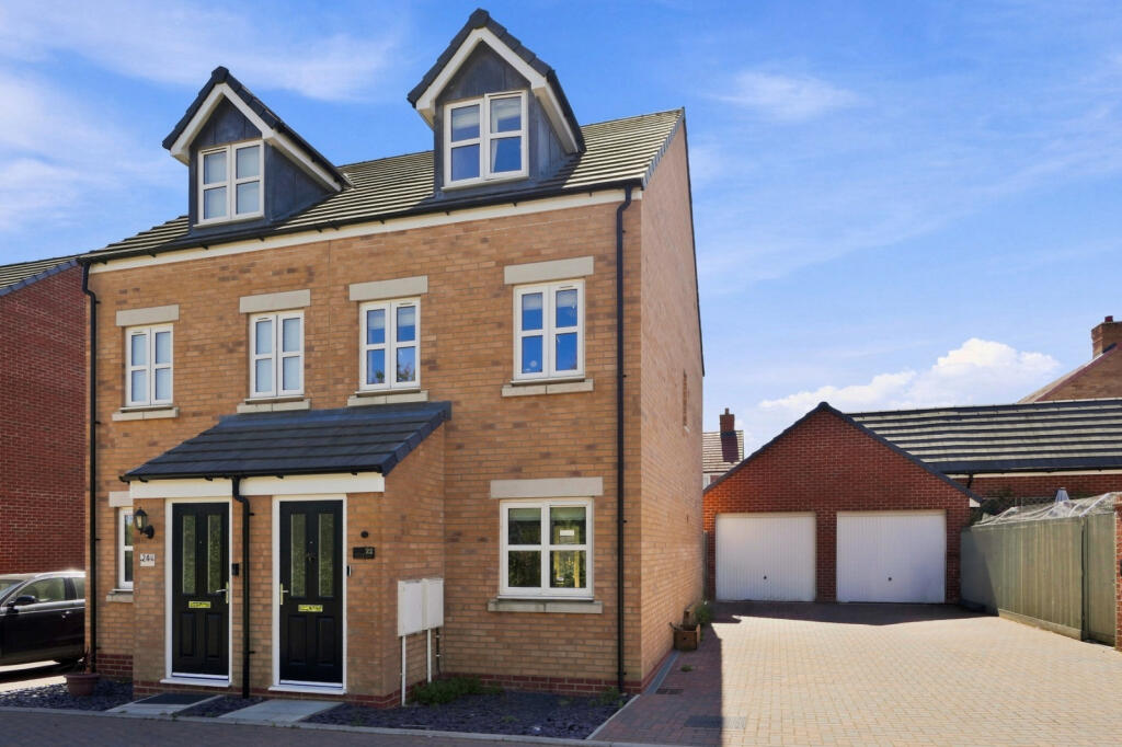 Main image of property: Cole Way, Bishop's Stortford, Hertfordshire, CM23