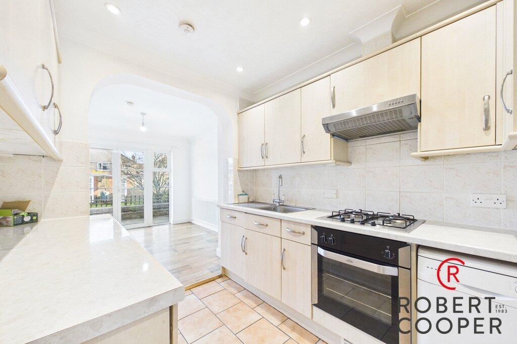 The Croft, South Ruislip, HA4 photo 2