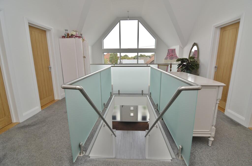 Falkenham Road, Kirton photo 3